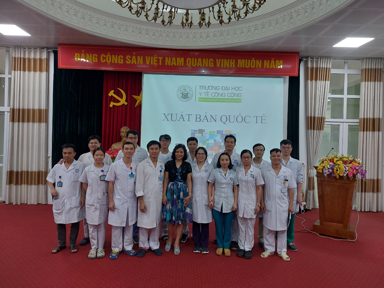 Lớp tập huấn Phương pháp nghiên cứu khoa học, phân tích số liệu cơ bản và kỹ năng viết, đăng báo quốc tế.