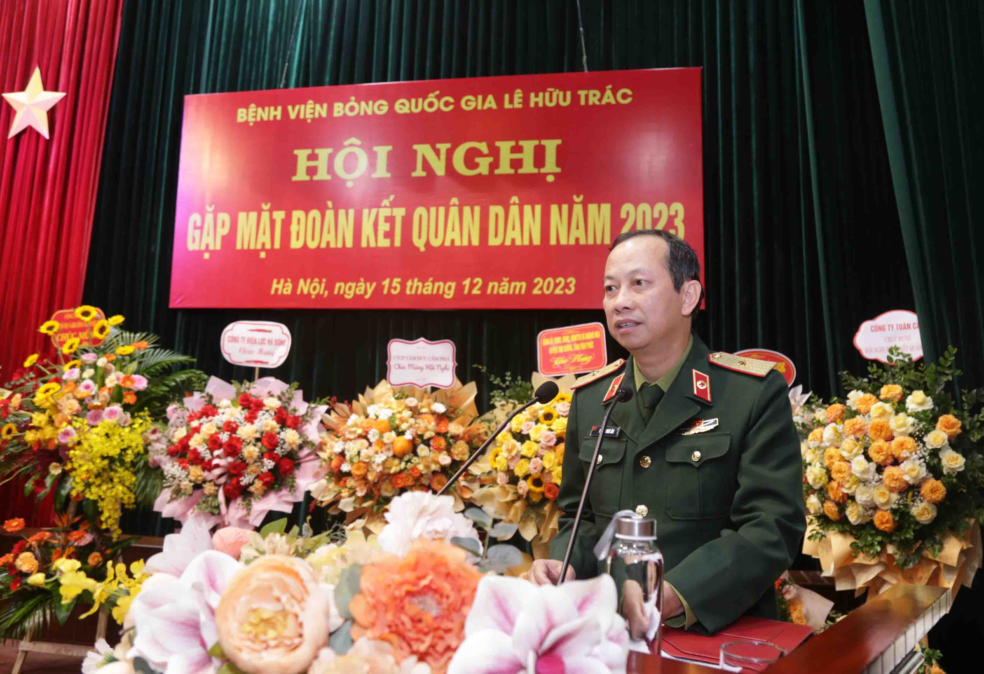 Bệnh viện Bỏng Quốc gia Lê Hữu Trác tổ chức Hội nghị Gặp mặt đoàn kết Quân - Dân năm 2023