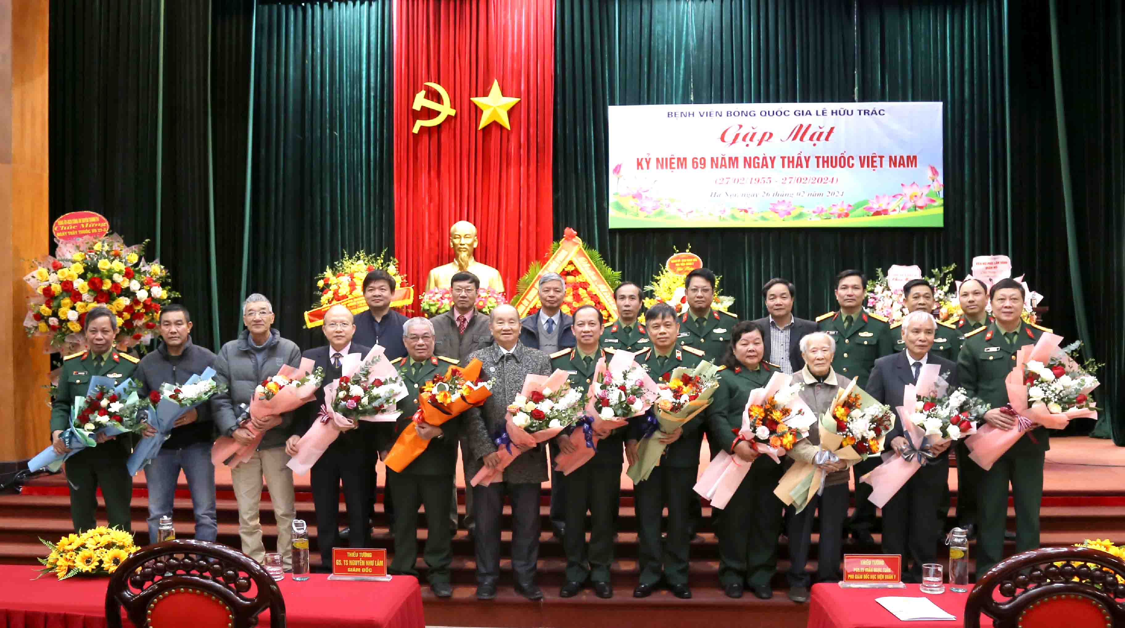 Bệnh viện Bỏng Quốc gia Lê Hữu Trác tổ chức gặp mặt kỷ niệm 69 năm ngày Thầy thuốc Việt Nam