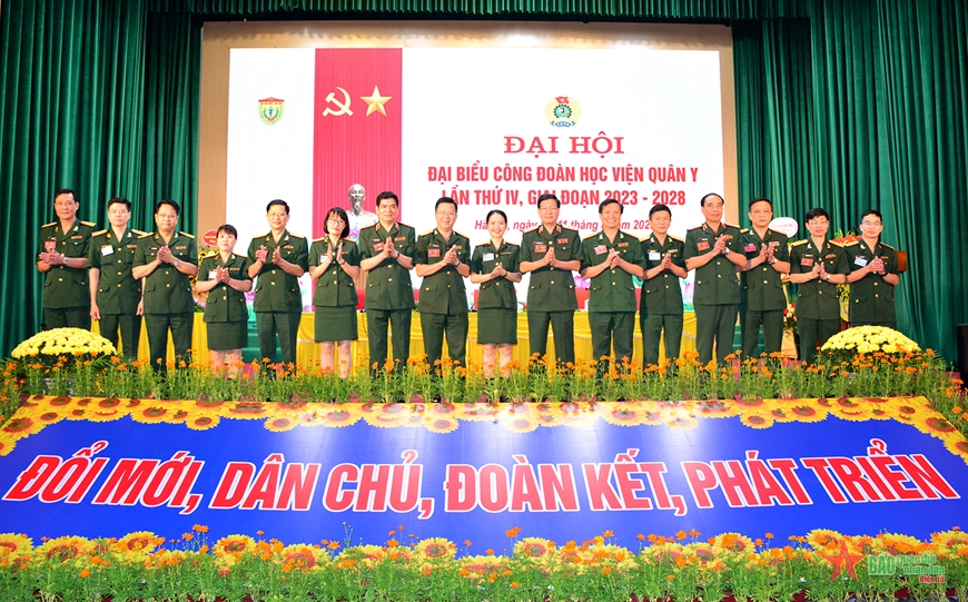Học viện Quân y xây dựng tổ chức công đoàn vững mạnh toàn diện, thực hiện thắng lợi nhiệm vụ