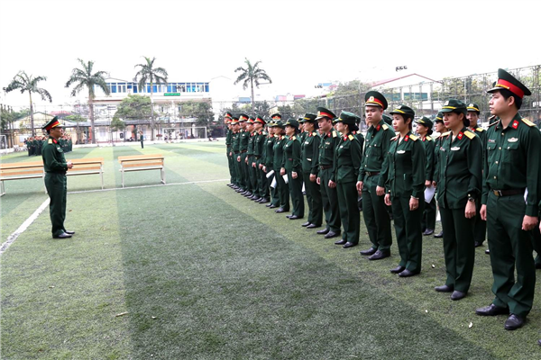 Viện Bỏng Quốc gia tổ chức kiểm tra đánh giá kết quả huấn luyện điều lệnh năm 2018