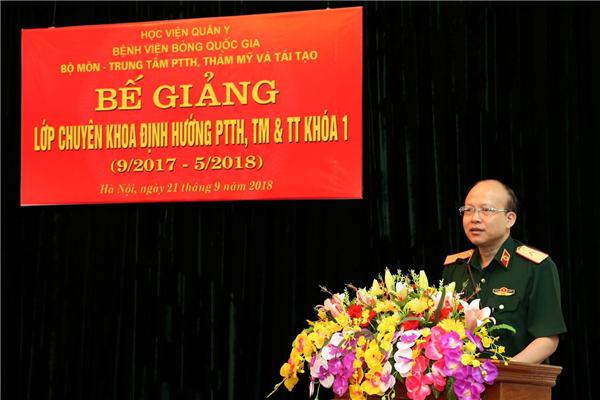 Lễ bế giảng lớp chuyên khoa định hướng Phẫu thuật tạo hình, thẩm mỹ và tái tạo khóa 1